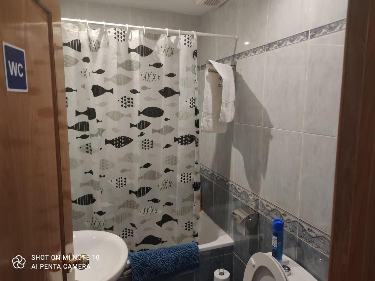 Апартаменти Habitacion L Мадрид Екстер'єр фото